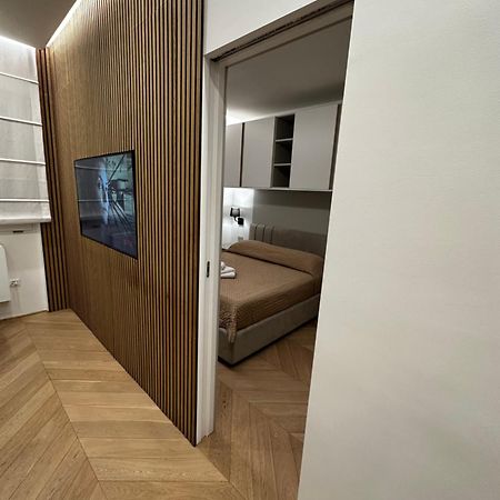 Апартаменты Bilocale Luxury A 50 Mt Dalla Stazione Di Milano Экстерьер фото